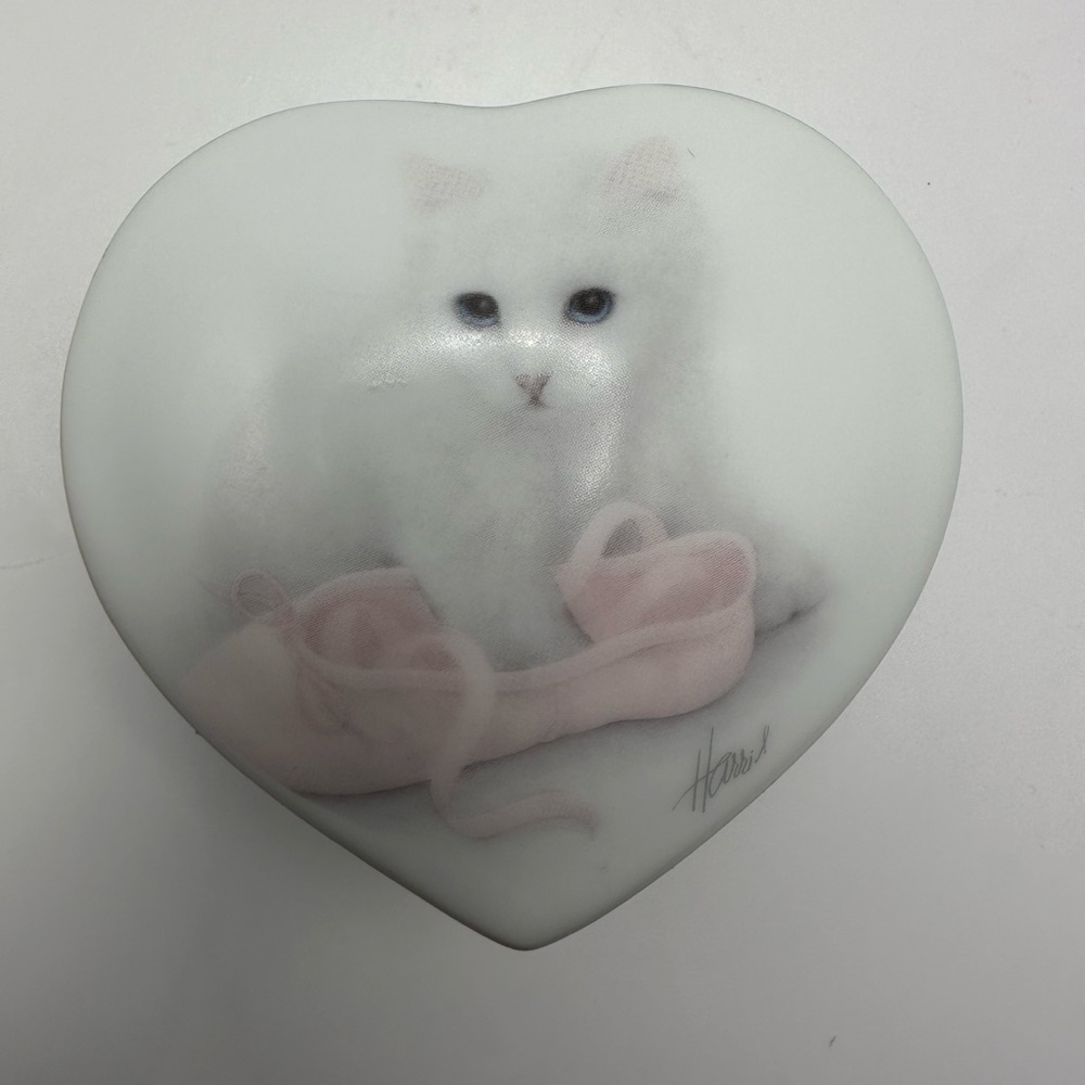 Vintage Otagiri Cat Heart Ballet Slipper Ceramic Trinket Box Bob Harrison